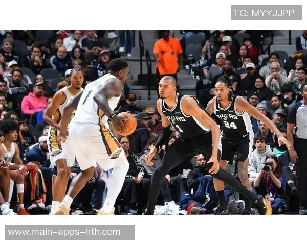 锡安：上半场前场篮板被太阳压制细节差异影响比赛结果